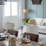 Modern 2br With Sea Views In Very Center Of