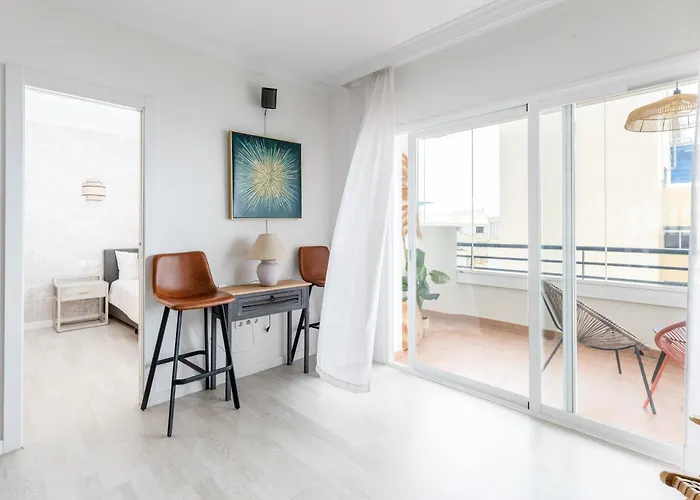 アパート Modern 2br With Sea Views In Very Center Of マルベーリャ