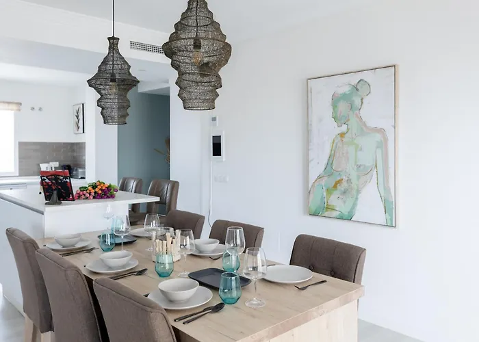 アパート Modern 2br With Sea Views In Very Center Of